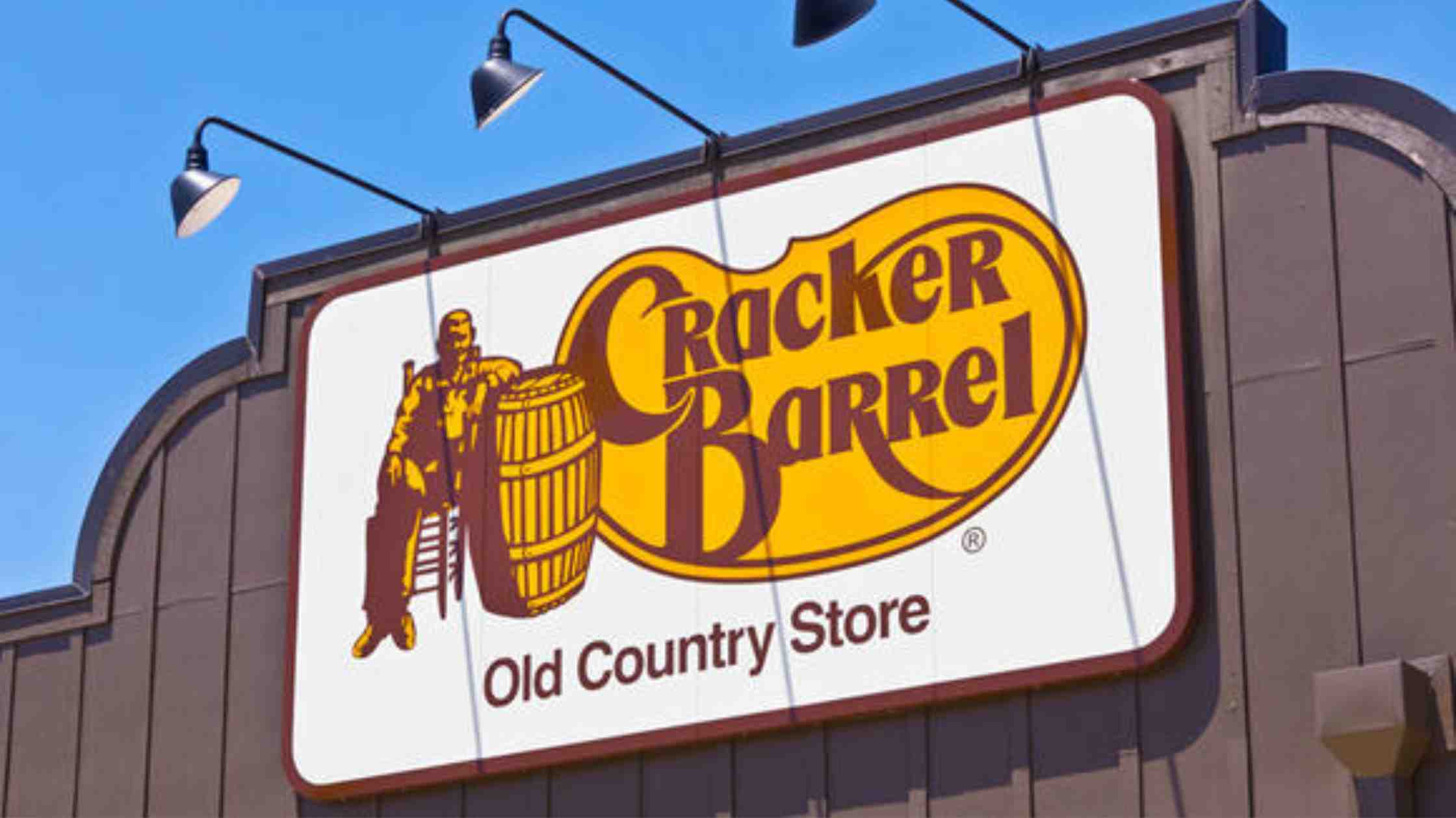 Cracker Barrel closing stores 2023