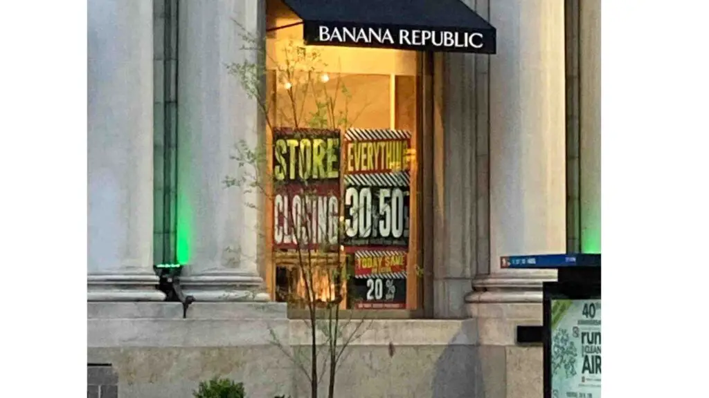 Is Banana Republic Going Out Of Business